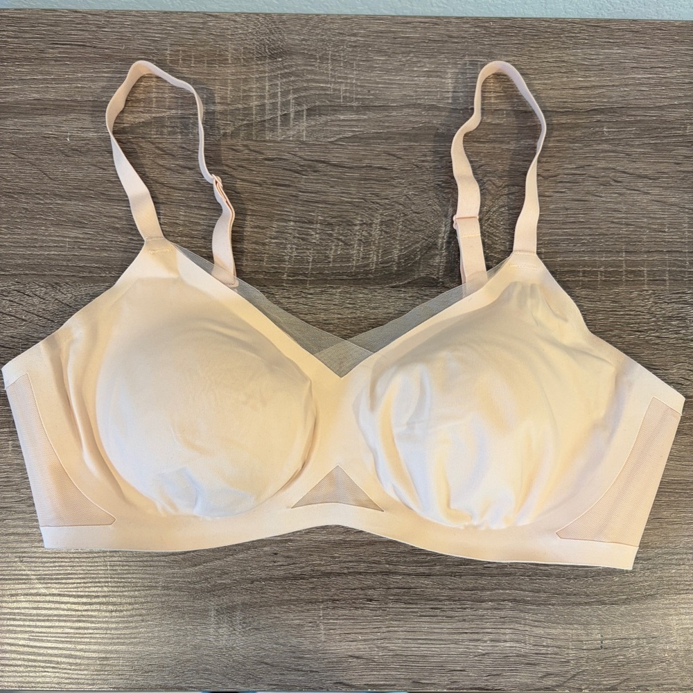 Honeylove Women’s Nude Crossover Bra - Large